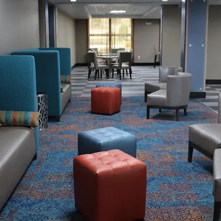 Holiday Inn Express & Suites Shawnee - Kansas City West By Ihg-3